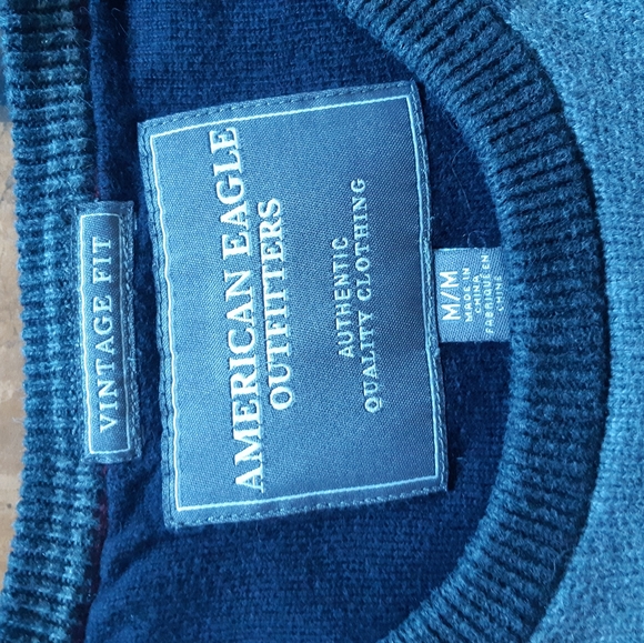 American Eagle Vintage Fit Pullover - Picture 2 of 6